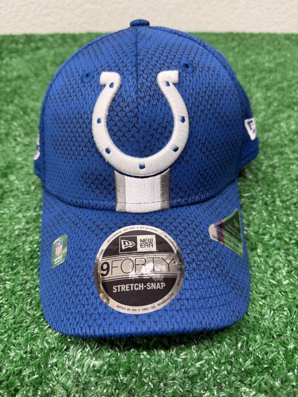 New Era Blue Indianapolis Colts Mesh 9FORTY Stretch-Snap Hat